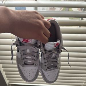 Nike Dunks Low 9.5 Men